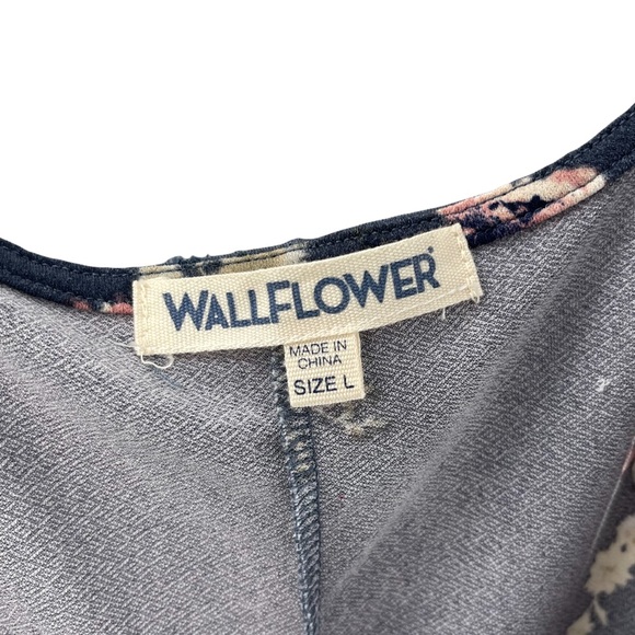 Wallflower Floral Midi Sleeveless V Neck Dress Large - Picture 6 of 12